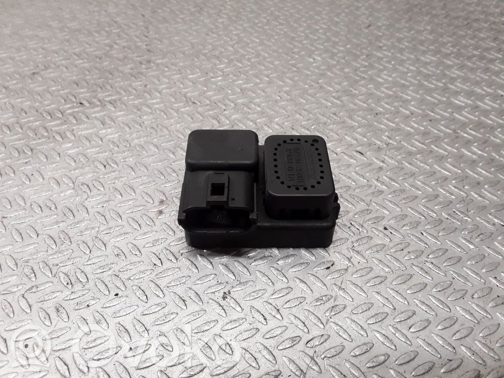 KIA Carens II Air quality sensor 