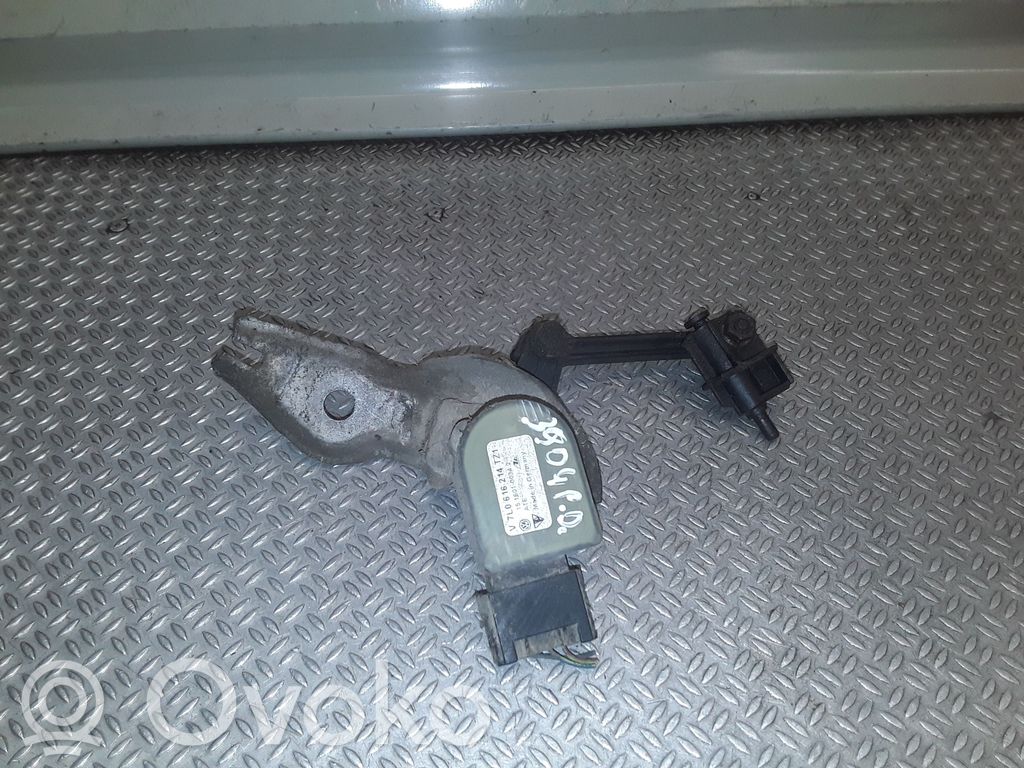 Ajovalon korkeusanturi   7L0616214