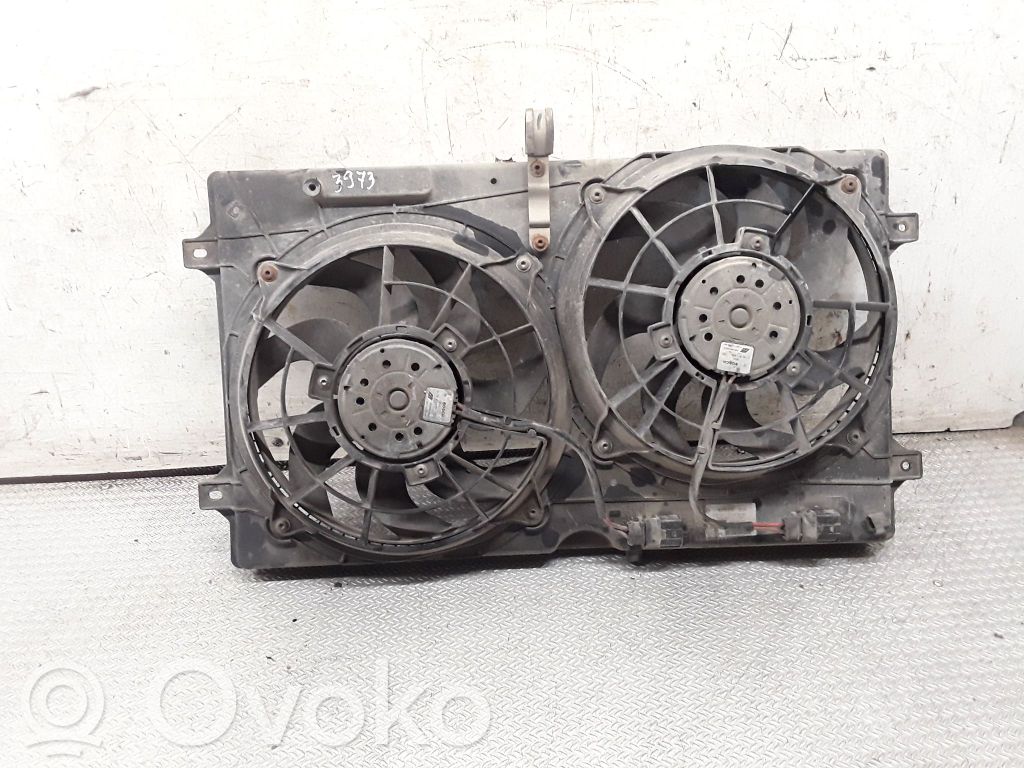 Elektrisks radiatoru ventilators   7M3121203,0130303881,YM218A247CA