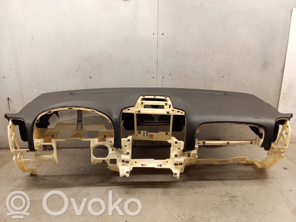 KIA Carnival Panel de instrumentos 