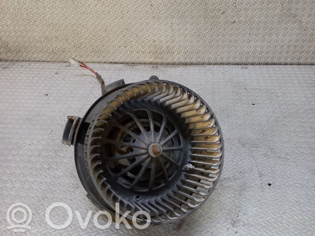 Opel Zafira B Wentylator nawiewu / Dmuchawa 