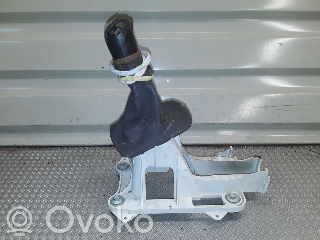 Volvo V50 Gear shifter/selector 