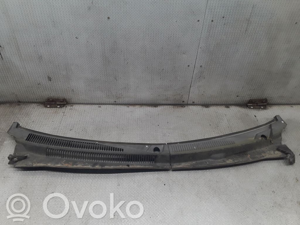 Jeep Grand Cherokee (WK) Wiper trim 