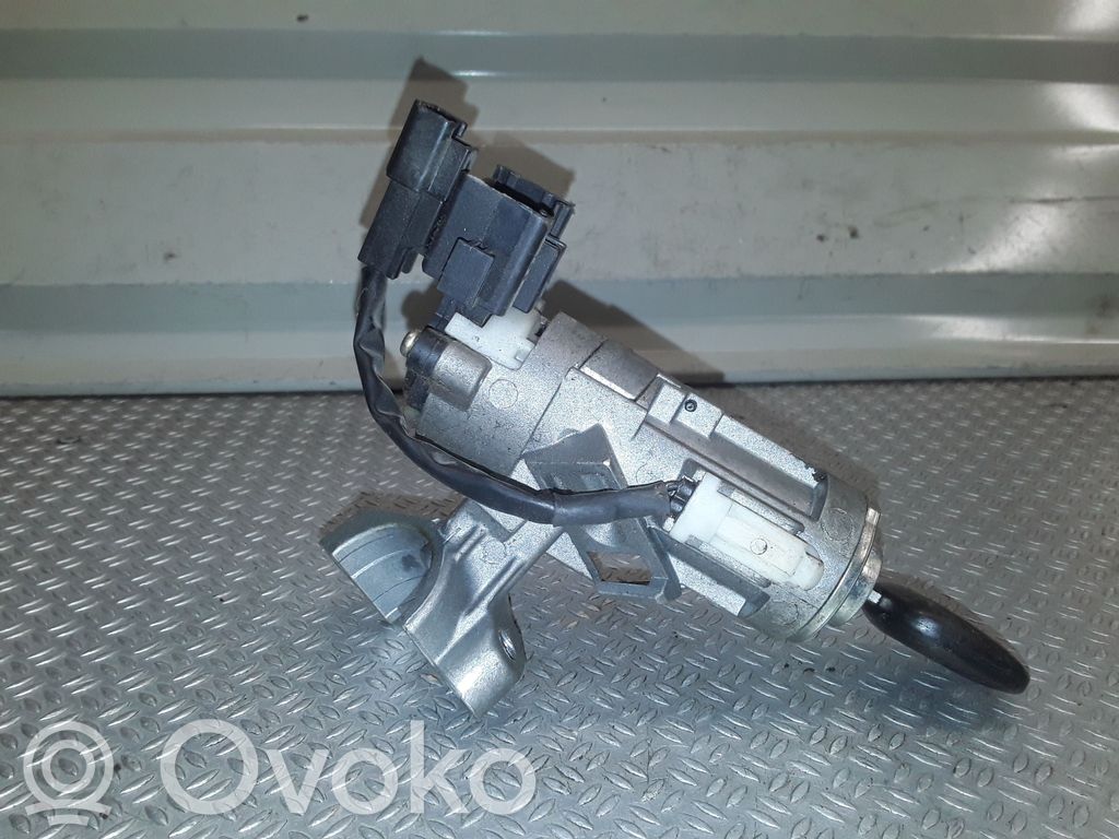 Užvedimo spynelė   450200D01