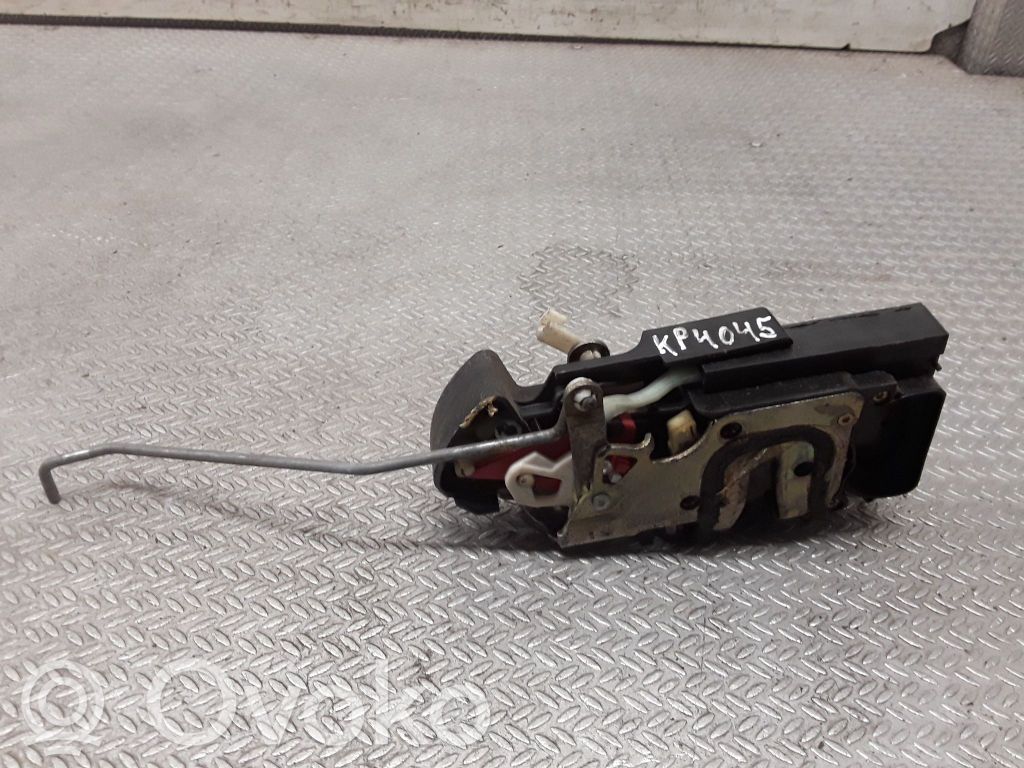 Opel Frontera B Front door lock 