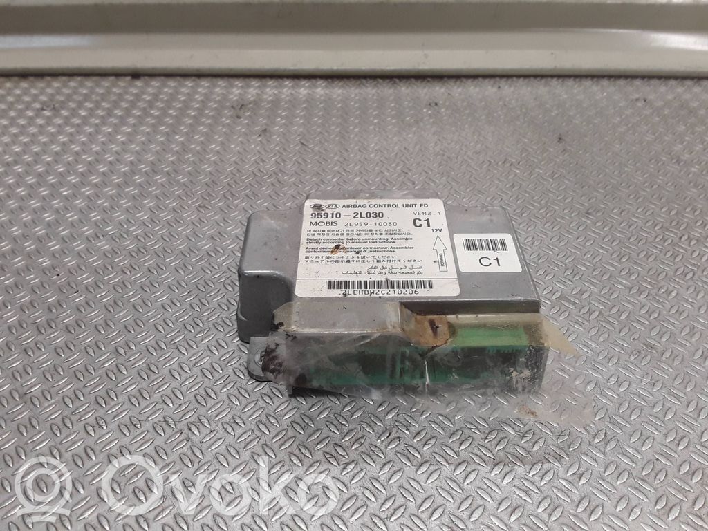 Hyundai i30 Airbag control unit/module 