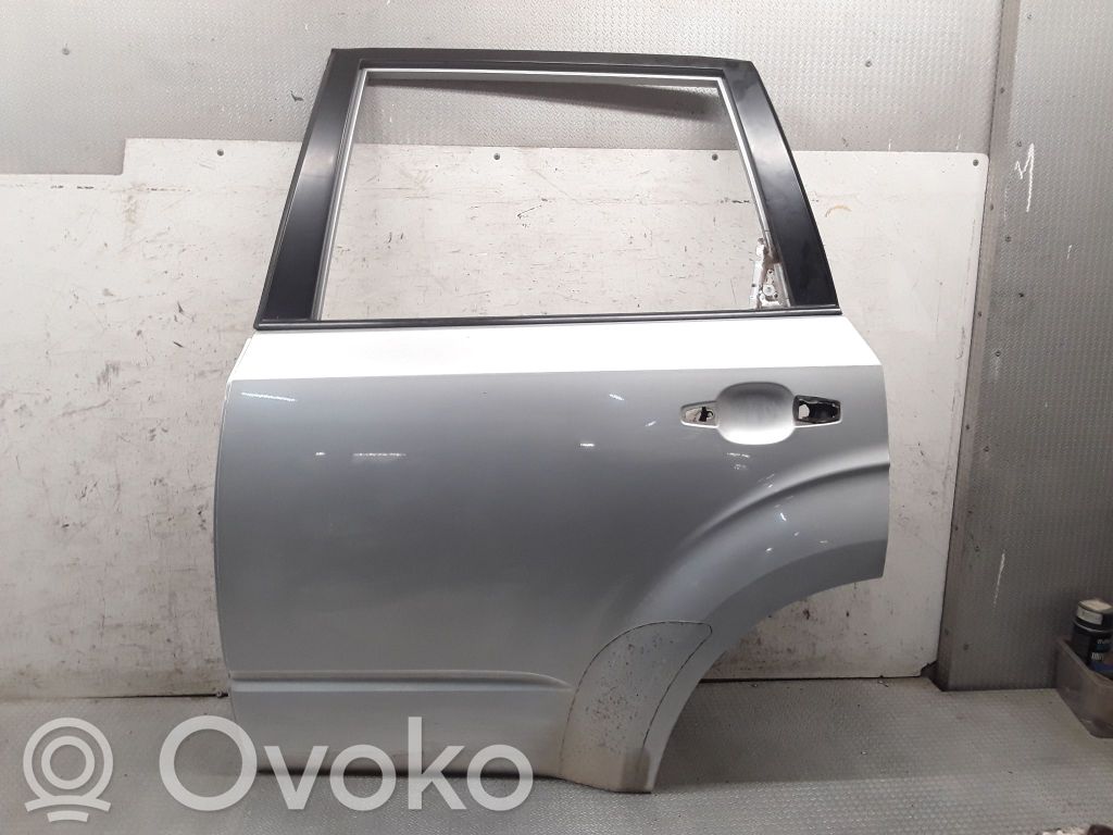Rear door