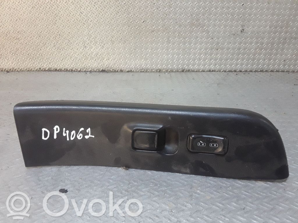 Opel Frontera B Electric window control switch 