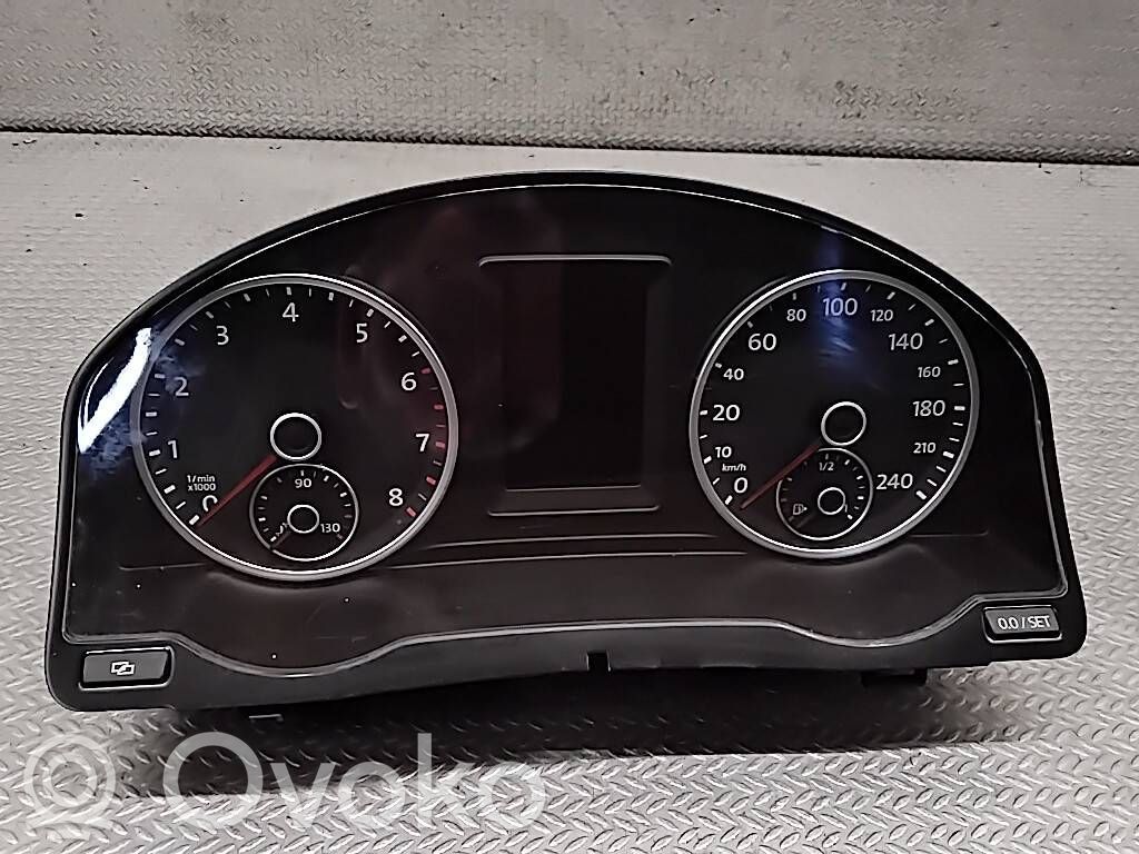 Volkswagen Tiguan Geschwindigkeitsmesser Cockpit 
