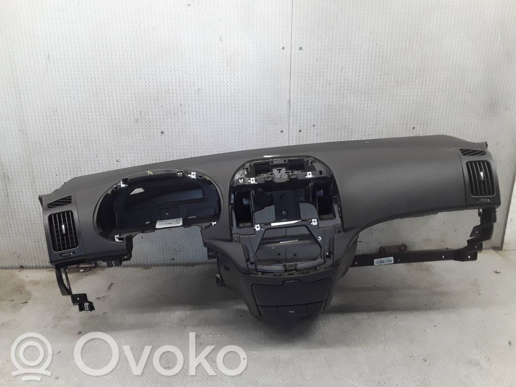 Hyundai i30 Панель 