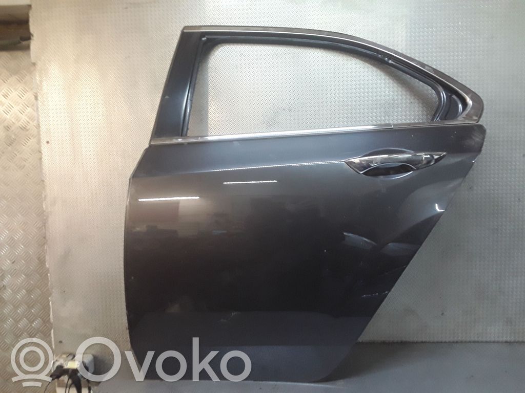 Rear door