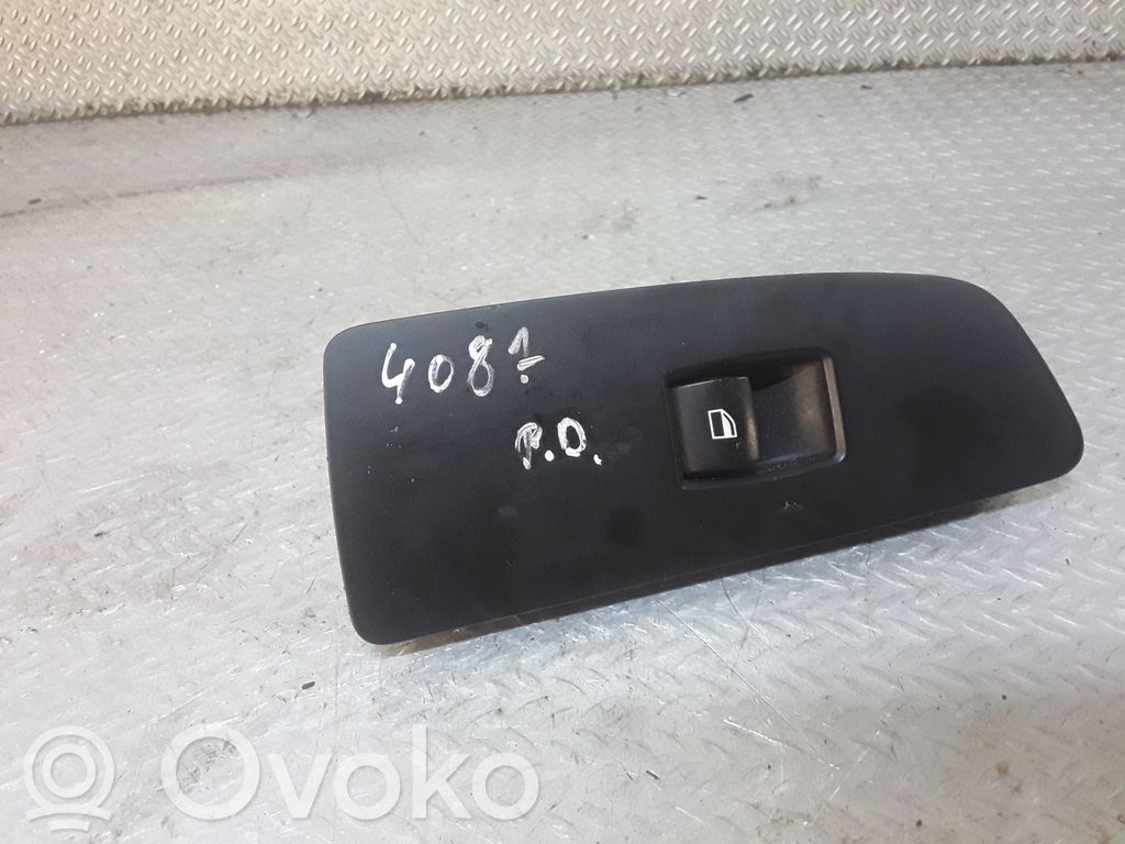 BMW 1 E81 E87 Electric window control switch 