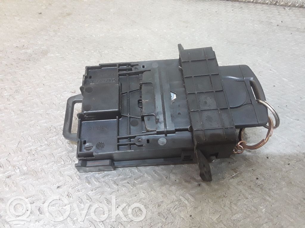 Renault Koleos I Lector de tarjeta/llave de arranque 