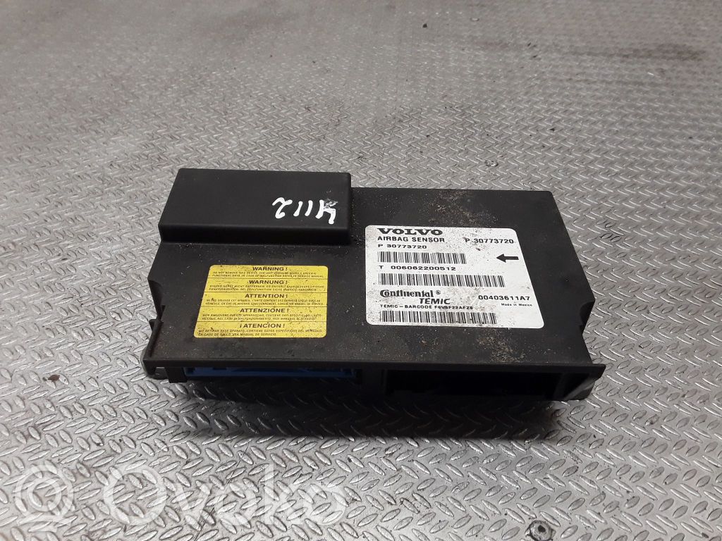 Module de contrôle airbag   30773720