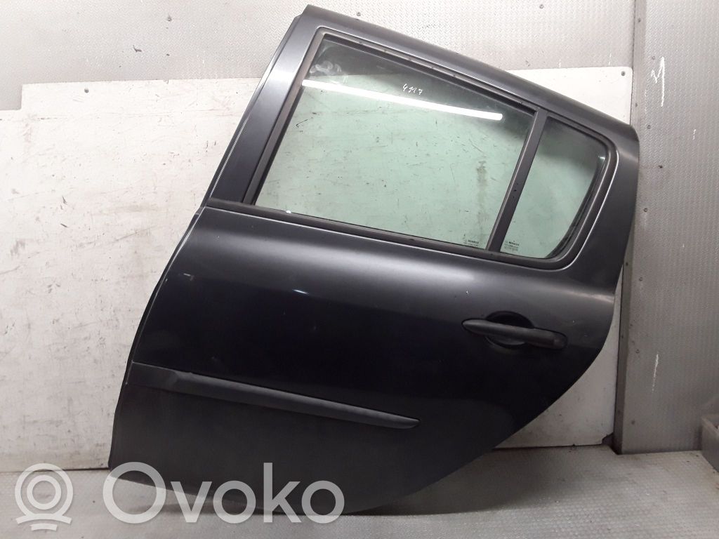 Rear door