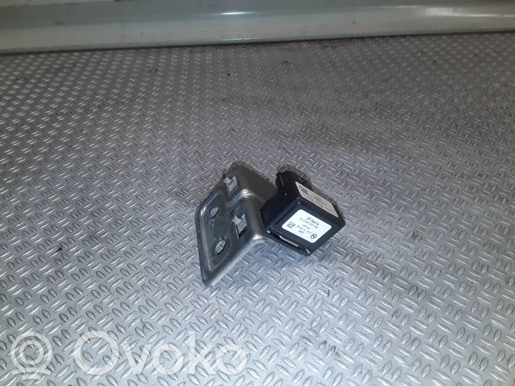 Sensor   12779137