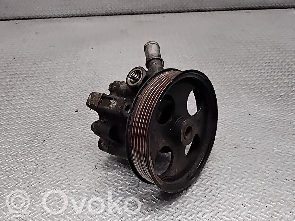 Ohjaustehostimen pumppu   55563329