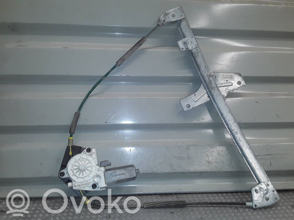 Peugeot 307 Macara ușă față cu motor 