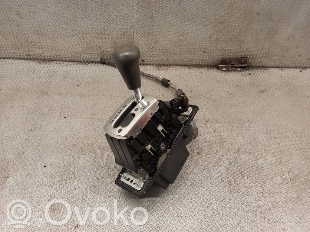 Audi A8 S8 D3 4E Gear shifter/selector 