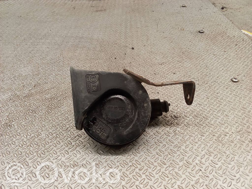 Audi A8 S8 D3 4E Garso signalas 