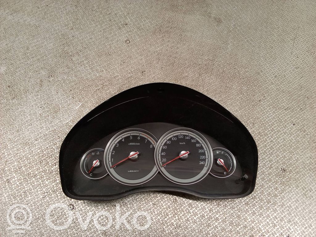 Subaru Legacy Speedometer (instrument cluster) 