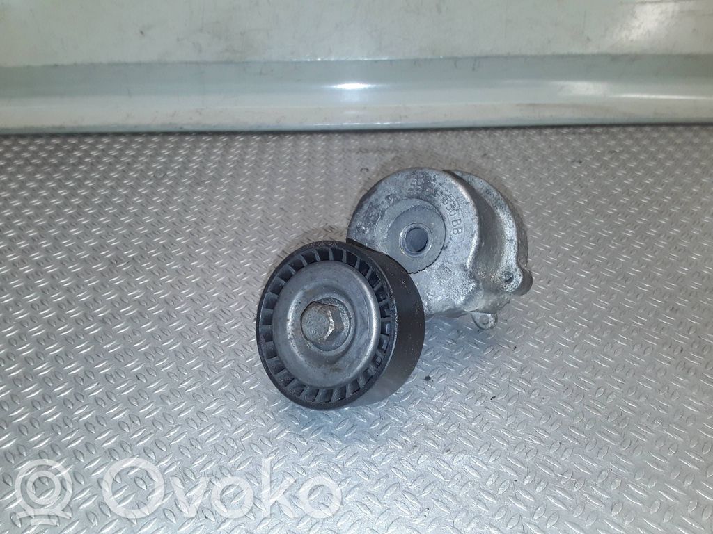 Opel Zafira B Diržo įtempėjas 