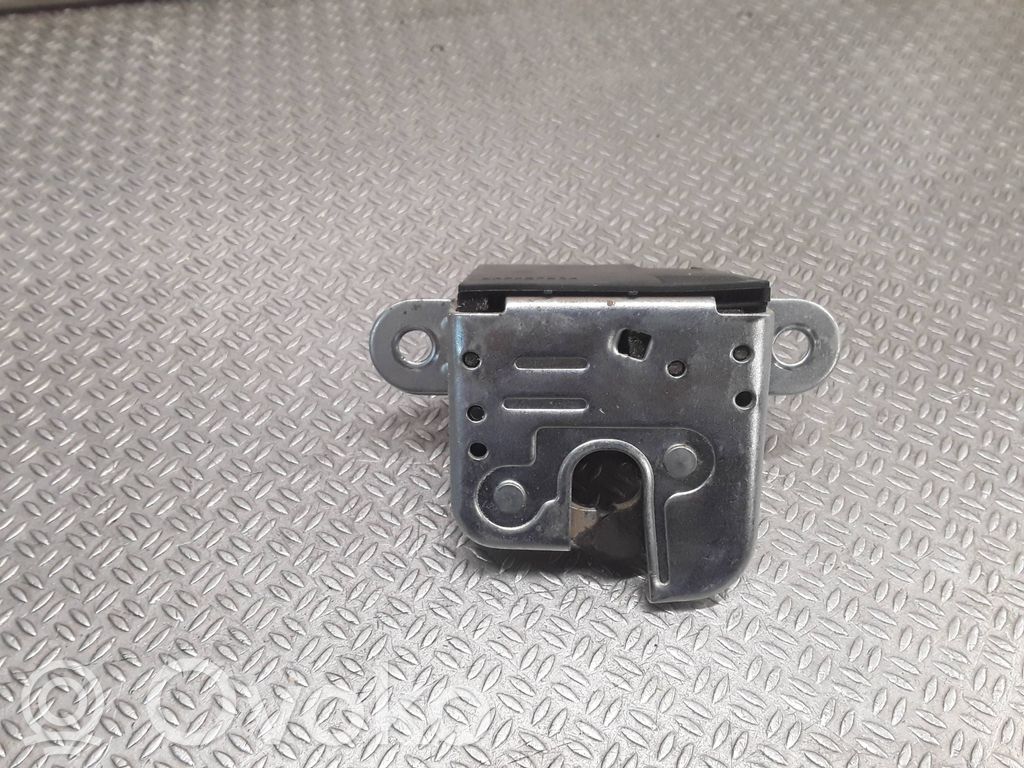 Tailgate/trunk/boot lock/catch/latch
