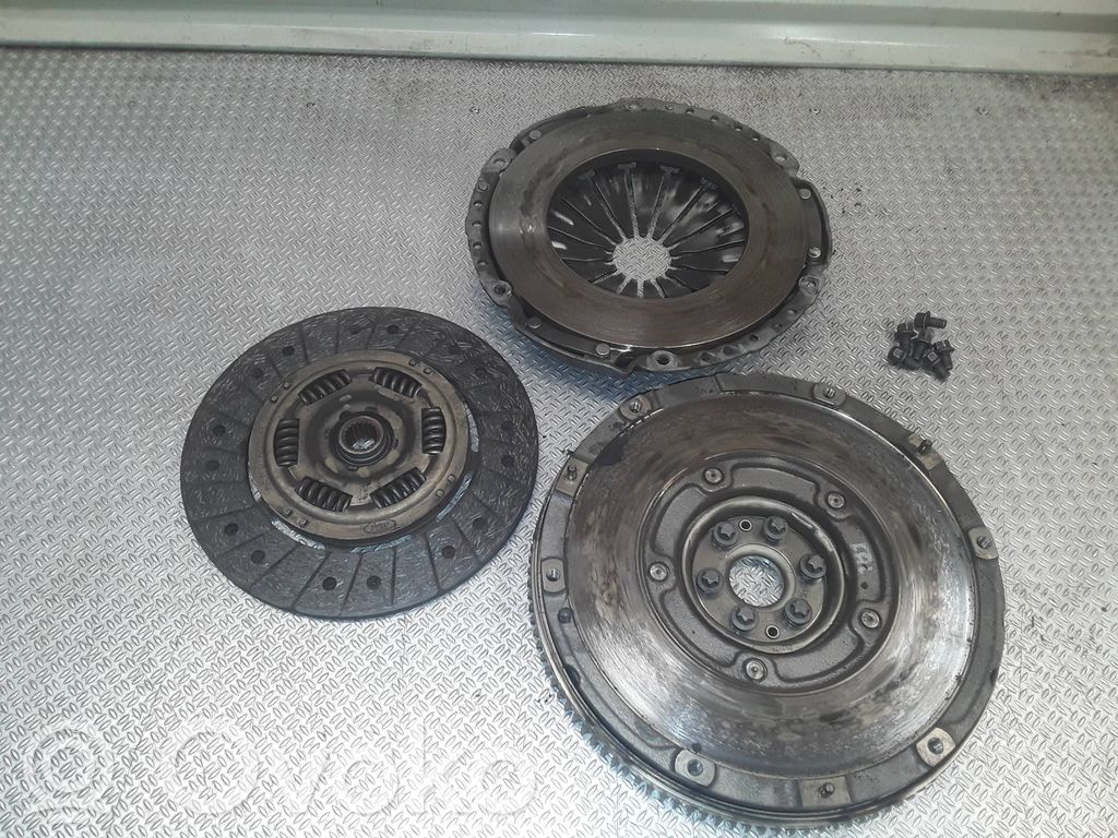 Clutch set kit   DS7G7550BB,CM5G7563TB