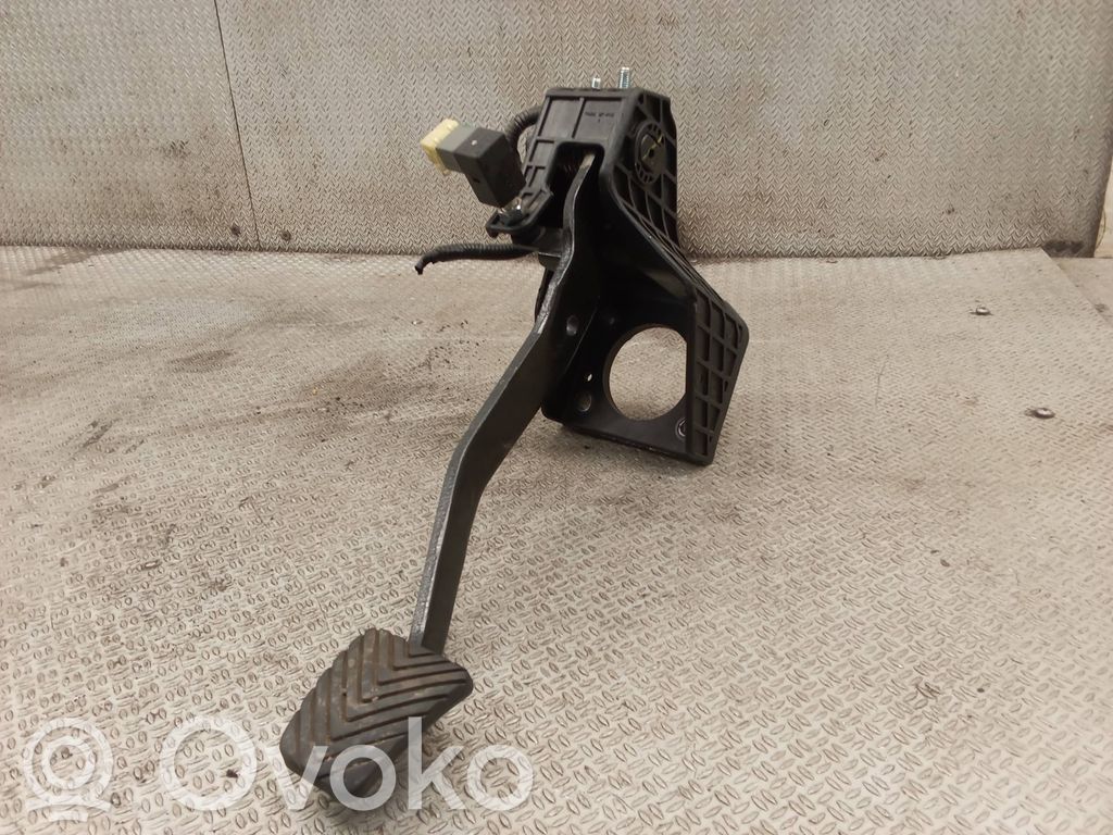 Hyundai i30 Pedal de freno 