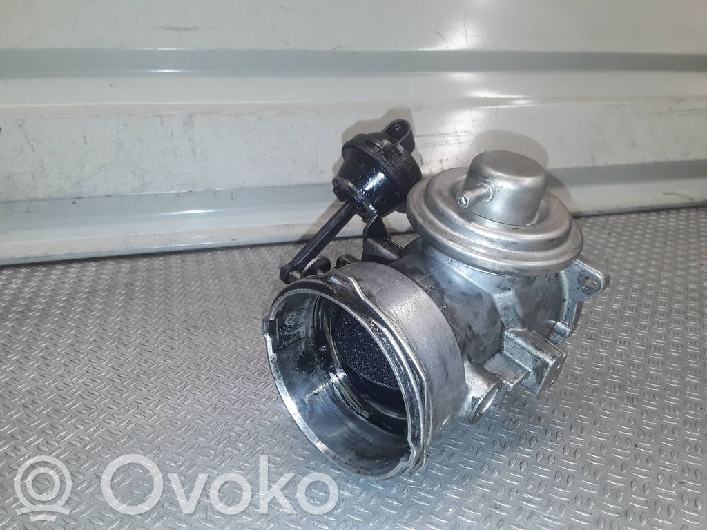 Volkswagen Touareg I EGR vārsts 