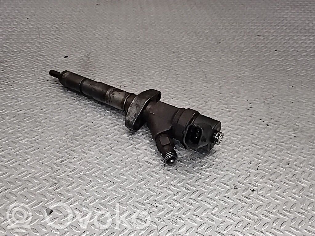 Opel Movano A Inyector de combustible 