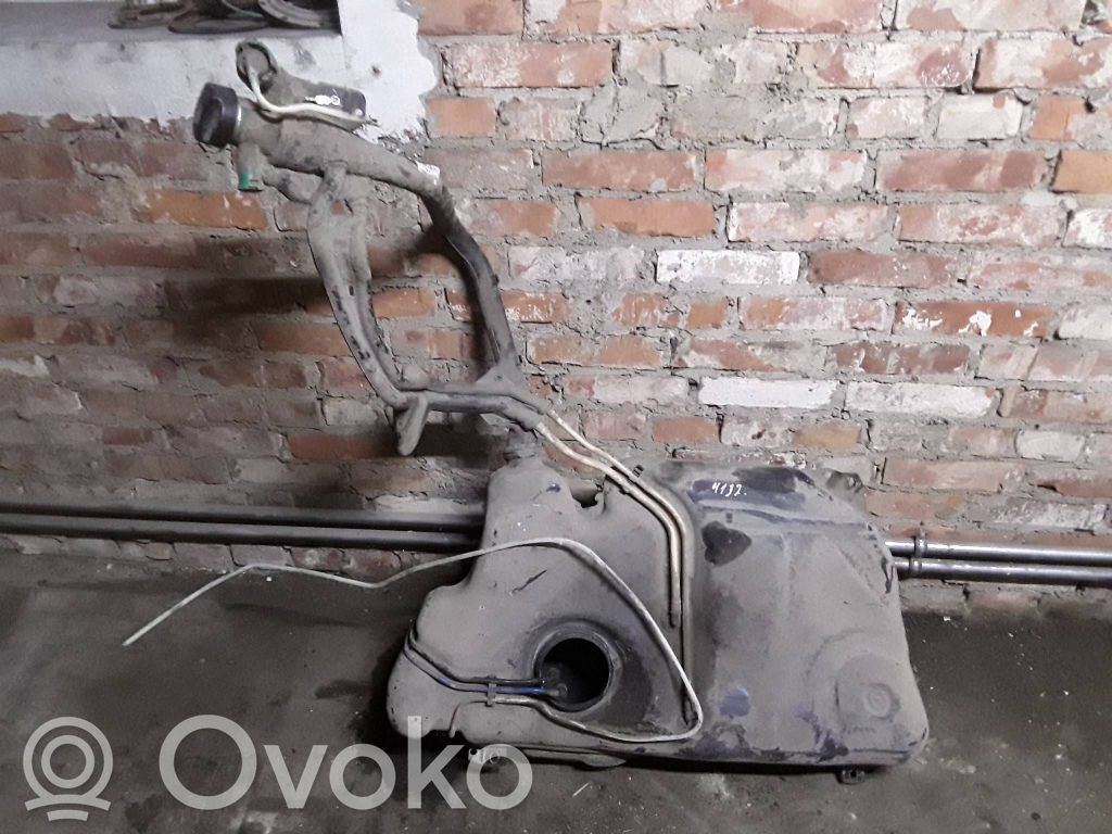 Skoda Fabia Mk2 (5J) Polttoainesäiliö 