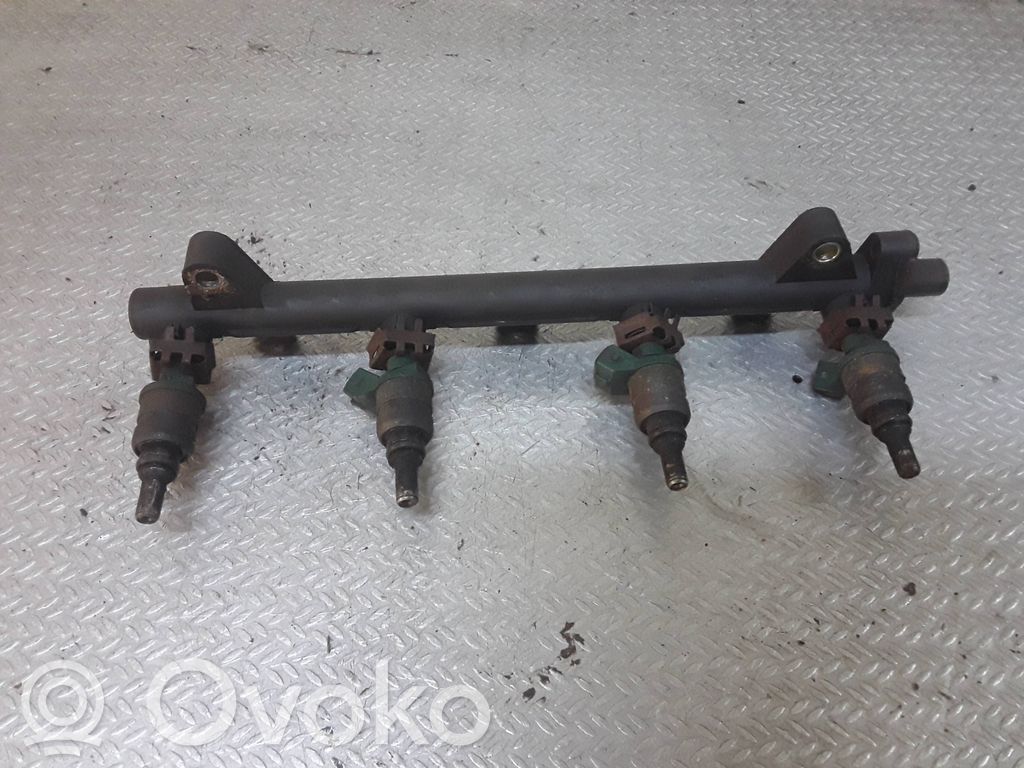 KIA Rio Juego de inyectores de combustible 