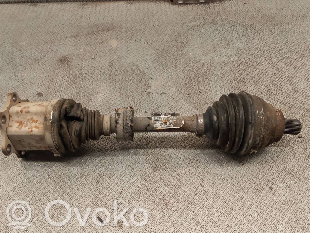 Volkswagen PASSAT B6 Półoś przednia 