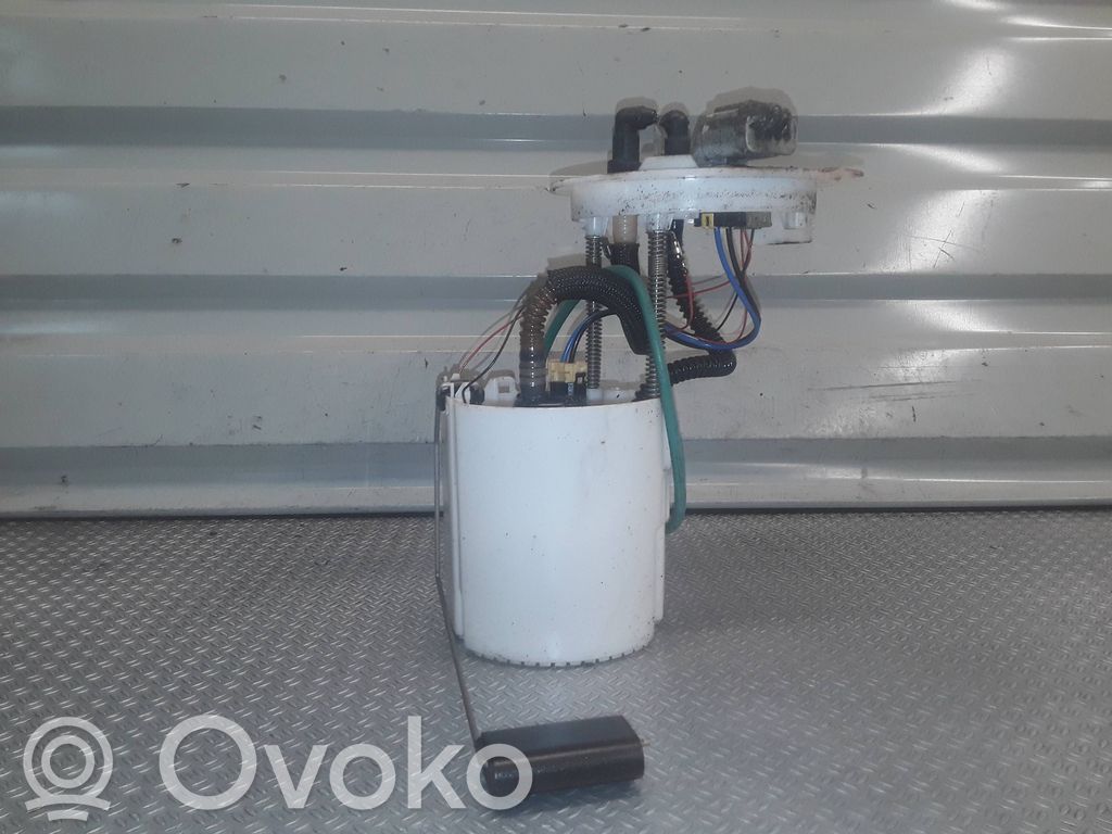 Opel Insignia A Pompe à carburant 