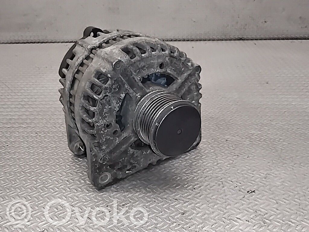 Volkswagen PASSAT B6 Generator/alternator 