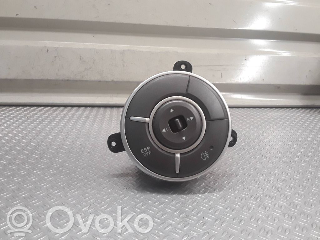 Wing mirror switch   8550109060