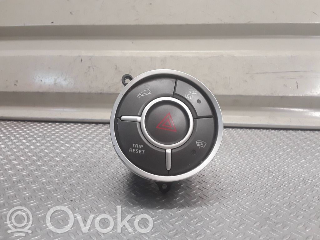 Hazard light switch