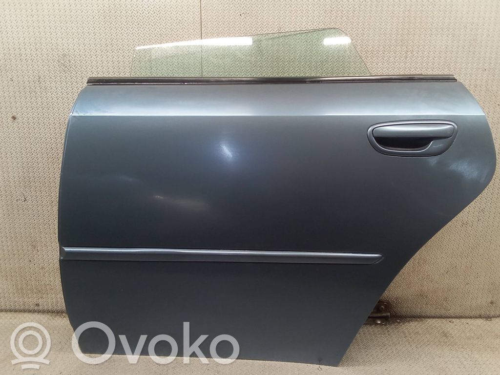 Rear door