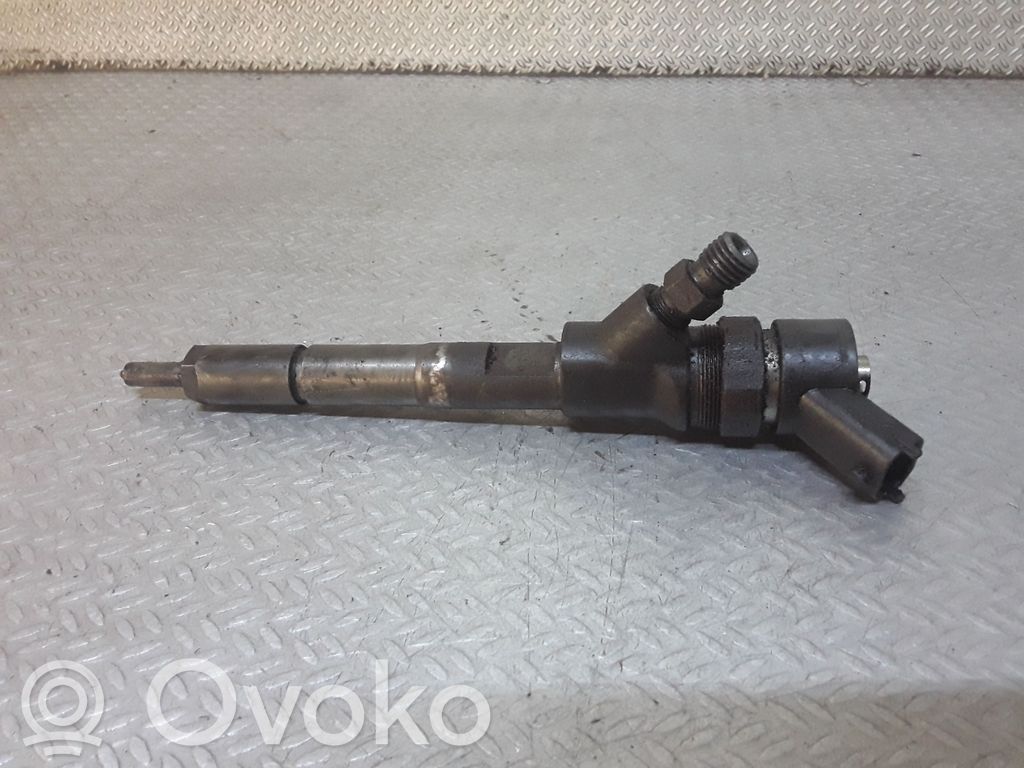 Wtryskiwacz paliwa   0445110085