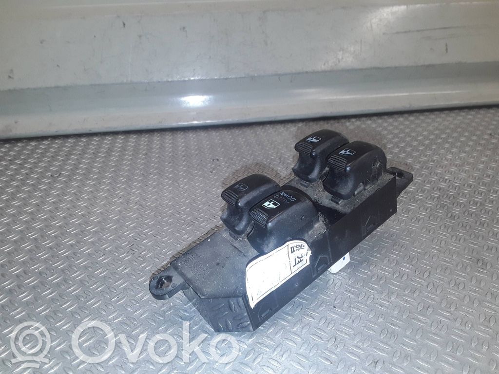 Interruptor del elevalunas eléctrico   9357026000