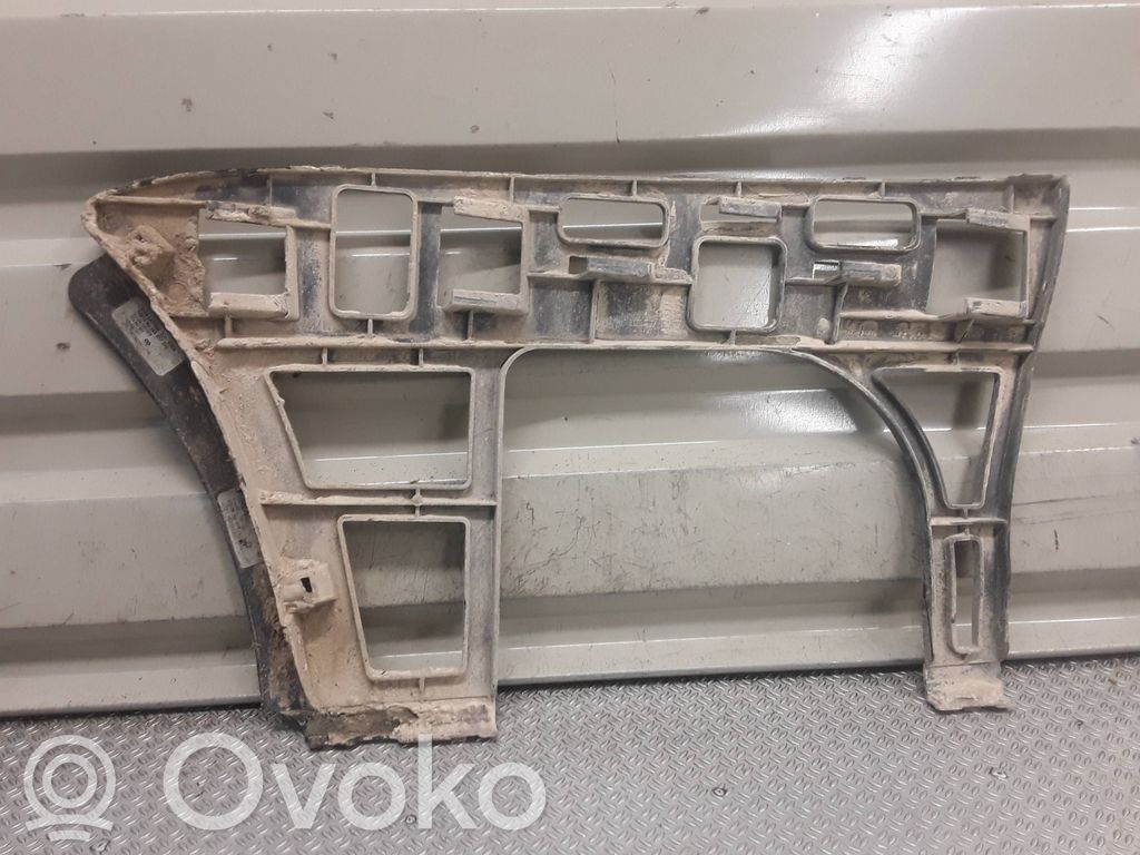 Volkswagen Golf V Soporte de montaje del parachoques trasero 