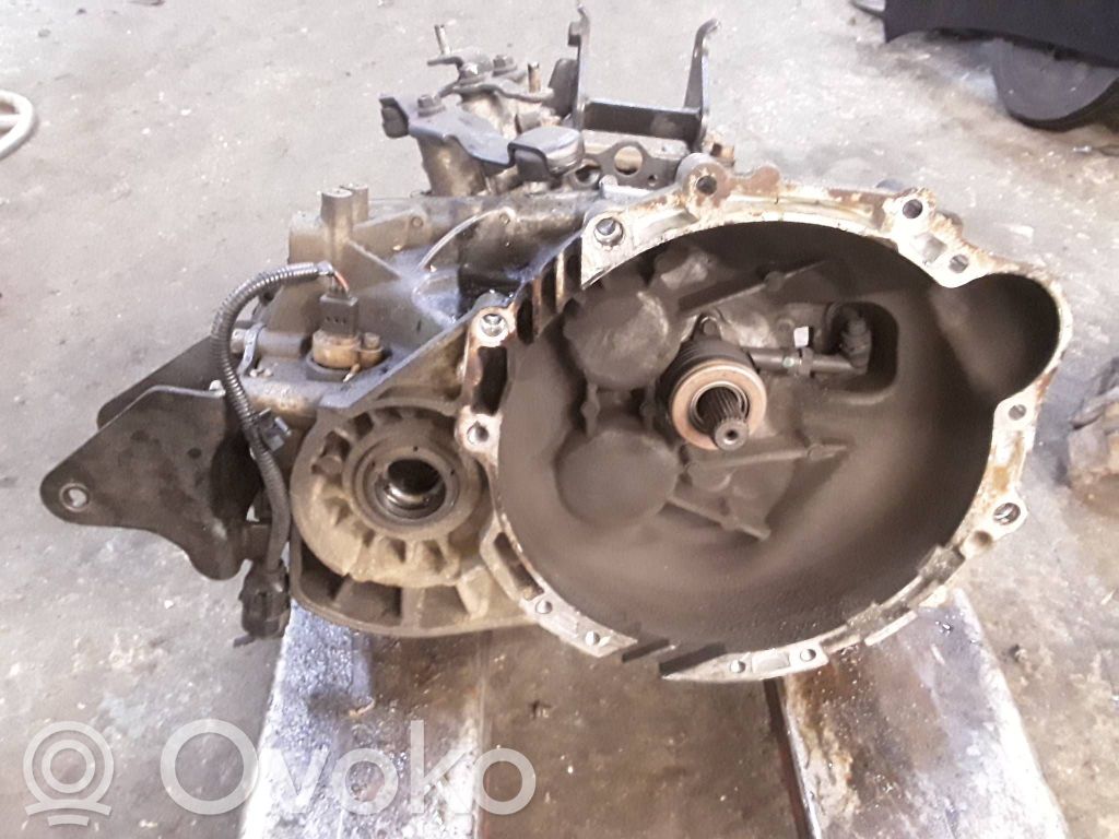 Manualna 6-biegowa skrzynia biegów   S820JC