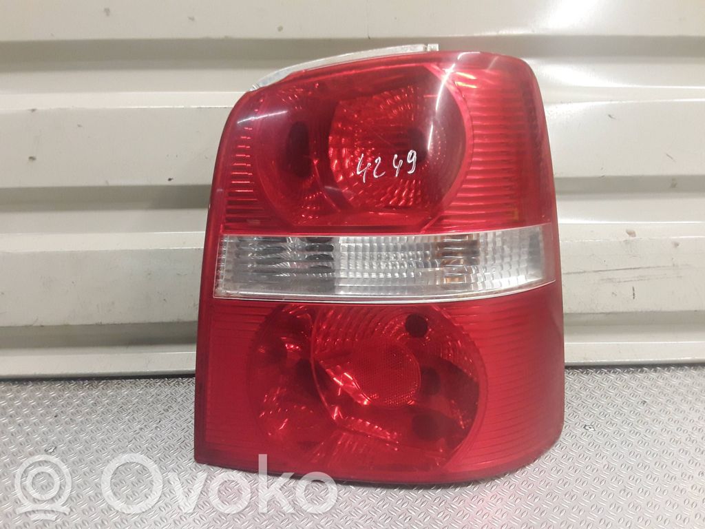 Volkswagen Touran I Lampa tylna 