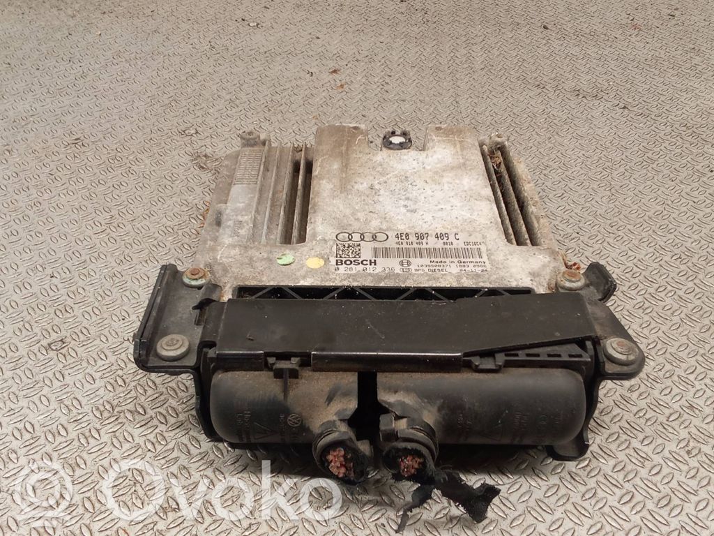 Audi A8 S8 D3 4E Engine control unit/module 