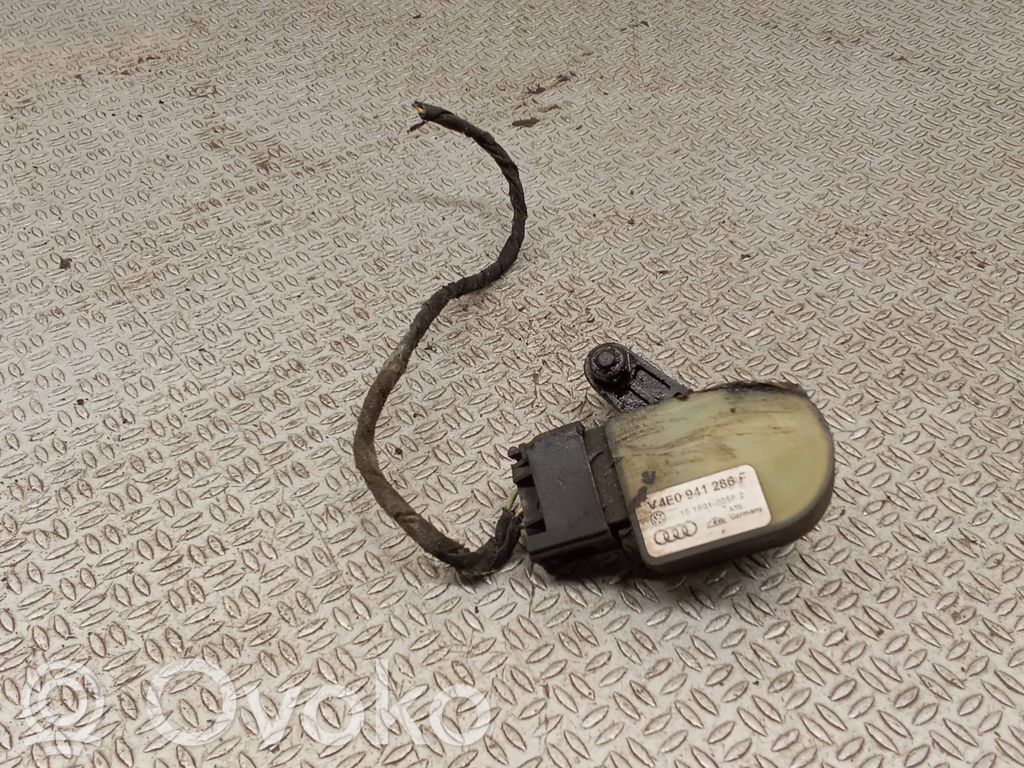 Audi A8 S8 D3 4E Headlight/headlamp level sensor 