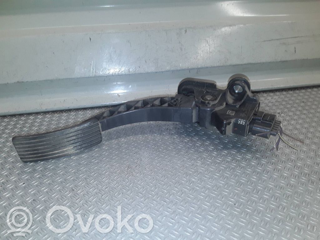 Gaspedal   04891585AB