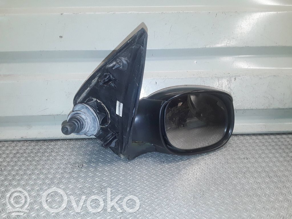 Coupe wind mirror (mechanical)   E2027003