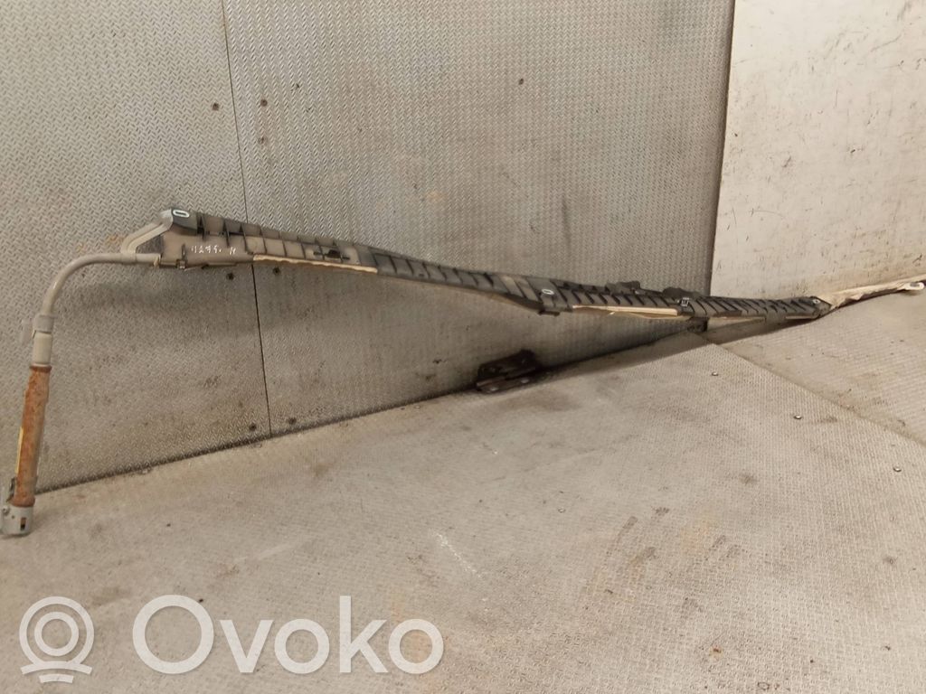 Volkswagen Golf V Kattoturvatyyny 