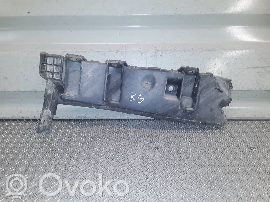 Seat Leon (1P) Takapuskurin kannake 